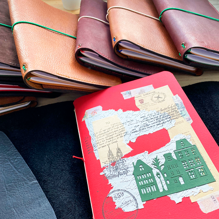 Cuadernos y libretas de viaje en piel, estilo midori. Varios colores en stock